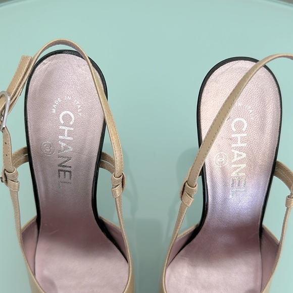 CHANEL Vintage Slingback Pumps 2009 Collection Patent Leather CC Logo Size 8 1/2 - Picture 3 of 9